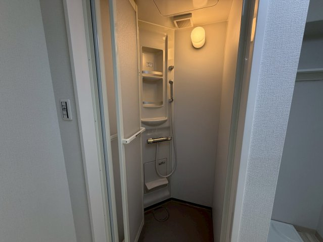 ニューライフ赤坂のシャワールーム