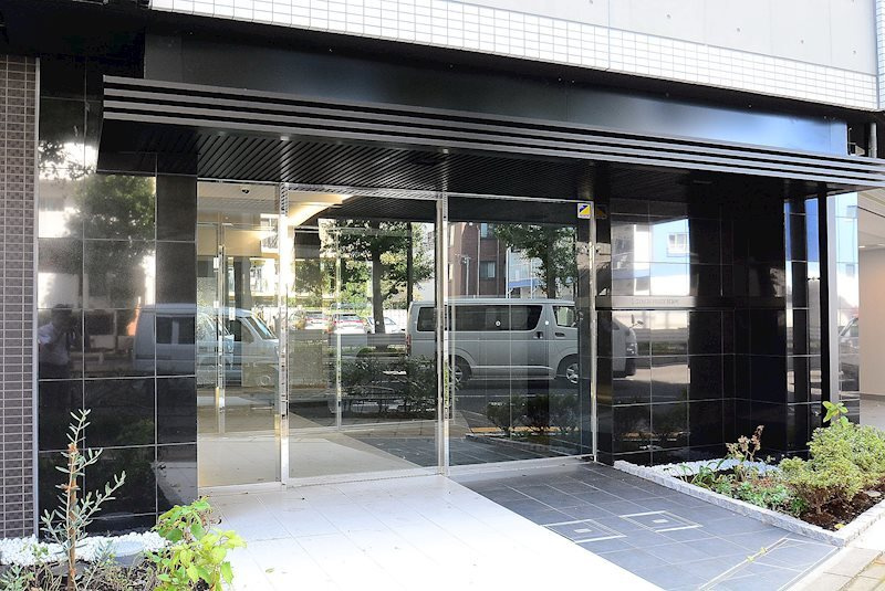 ステージファースト桜新町のエントランス