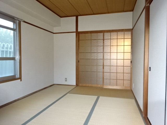 エクシード舞子の子供部屋