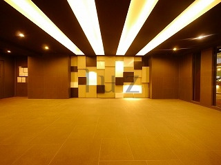 グランドガーラ桜木町駅前のエントランス