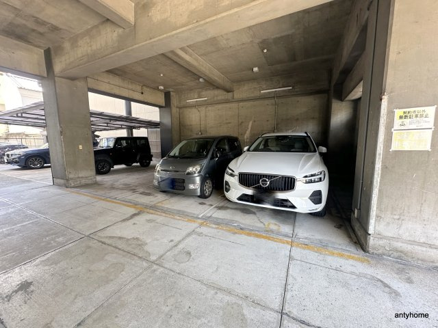 シティライフ有萬　仲介手数料無料の駐車場