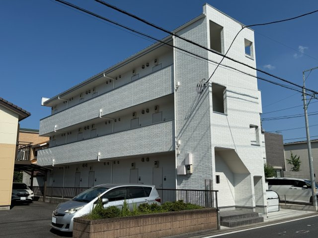 NAKS蓮田の外観