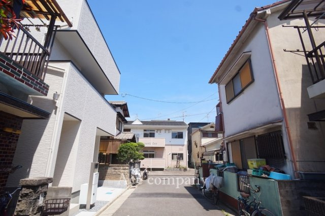 【前面道路含む現地写真】 | 八尾市上尾町3丁目 | 【前面道路：幅員4.7ｍ☆】