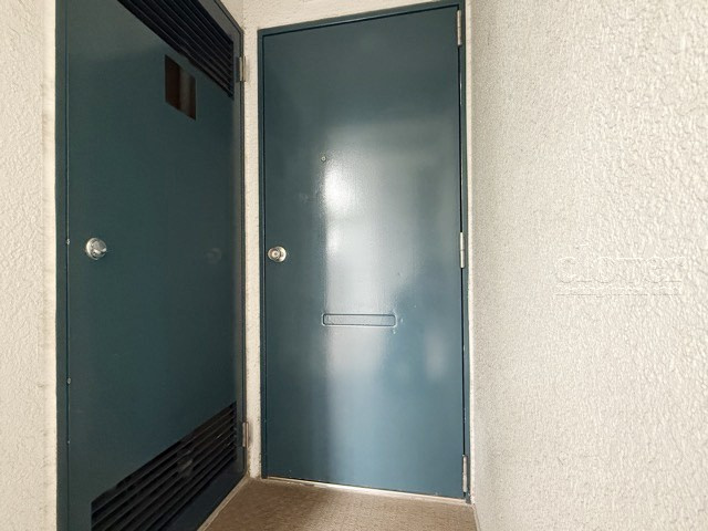 【防犯設備】 | メゾンエクレーレ南千住 | 建物や敷地の隅々に目を光らせる防犯カメラが設置されています。現地を見学される際には、カメラの存在やその台数にも意識を払ってみてください。～即日のご見学可能～　お問合せはお気軽にどうぞ。