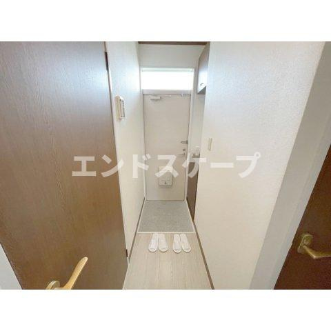 ヴィラ・オトンヌAの玄関|高崎、前橋のお部屋探しはエンドスケープまで！お客様の理想お聞かせ下さい♪