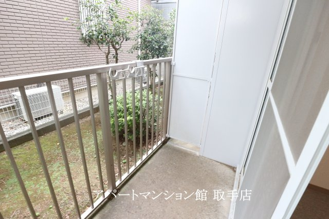 レオパレスグリーンハイツCのバルコニー