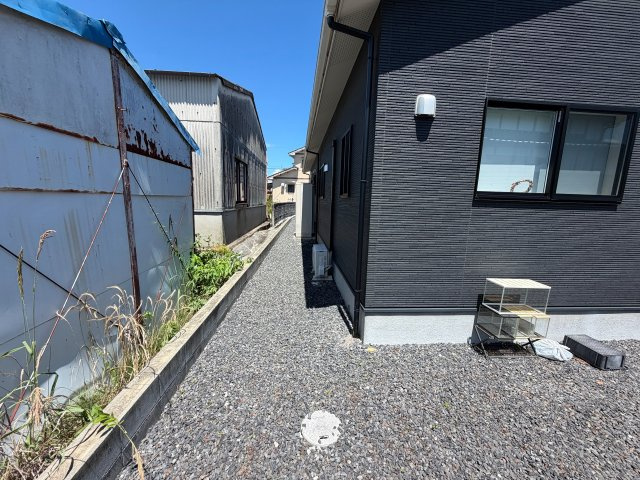 宮若市福丸 3LDK＋S 中古一戸建ての庭