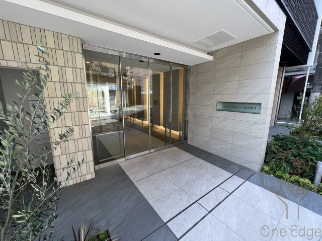 CASA REGULUS新大阪北のエントランス
