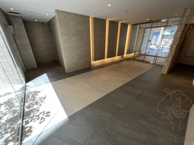 CASA REGULUS新大阪北のロビー