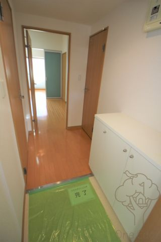 ONE ROOF FLAT FUKUSHIMAの玄関