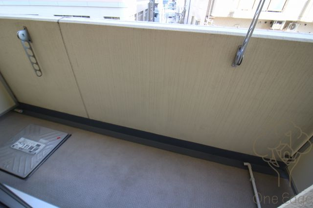 ONE ROOF FLAT FUKUSHIMAのバルコニー