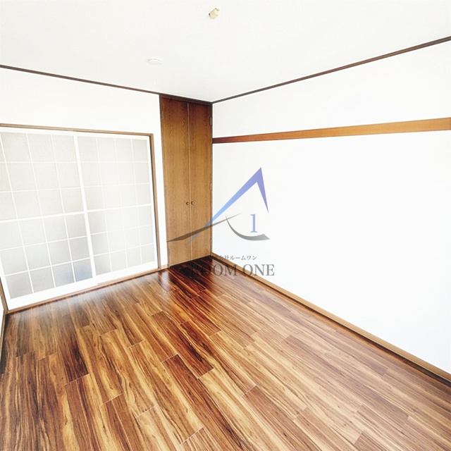 ファミーユ八番館の寝室|寝室です。