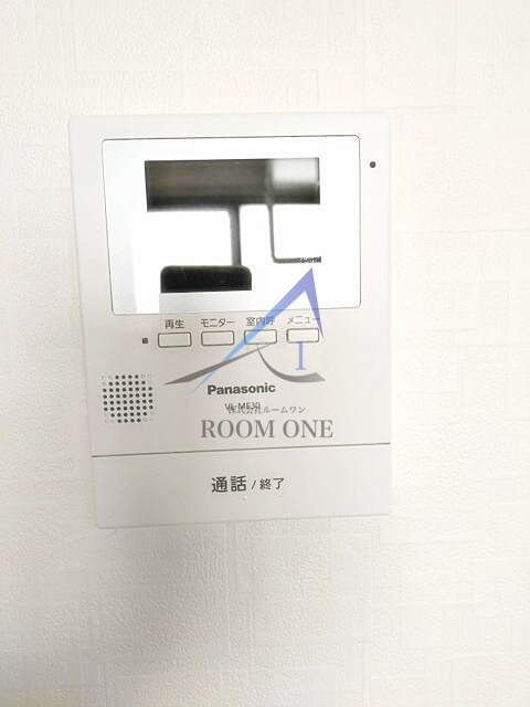 コーポ高の内のセキュリティ|モニター付きインターホンです。