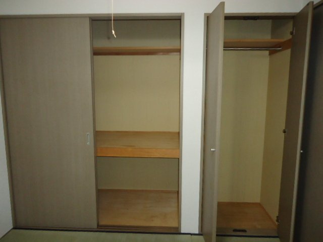 エポックあすかの収納|押入収納