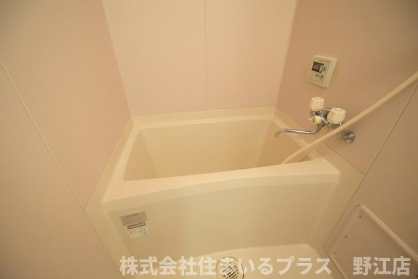 プチメゾンアオバの浴室