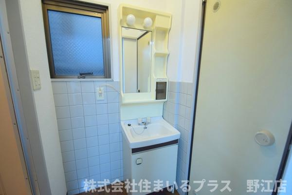 プチメゾンアオバの洗面所