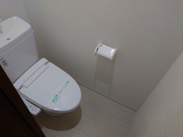 L&CスターハイツNo10のトイレ