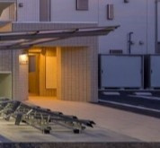 ラ　カーサ　内田のエントランス