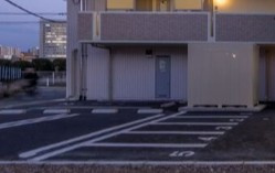 ラ　カーサ　内田の駐車場