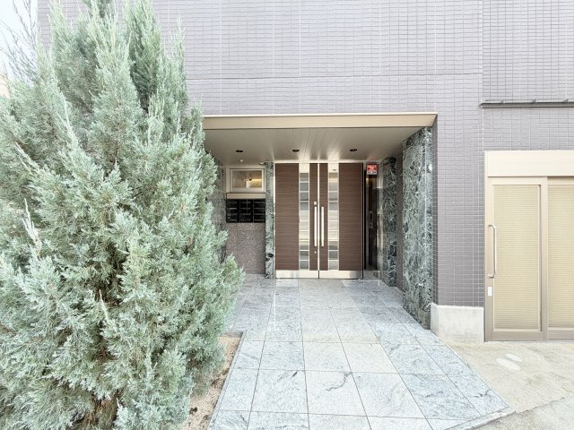 Maisondechouchou立花のエントランス