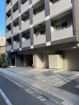 ＫＤＸレジデンス入谷の駐車場