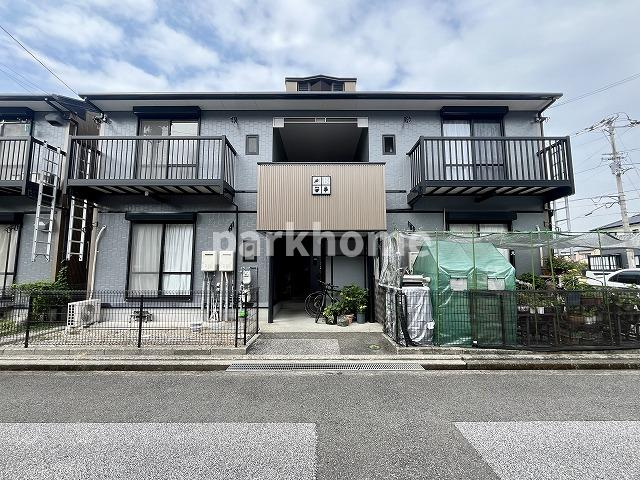 エステート六泉寺 B棟