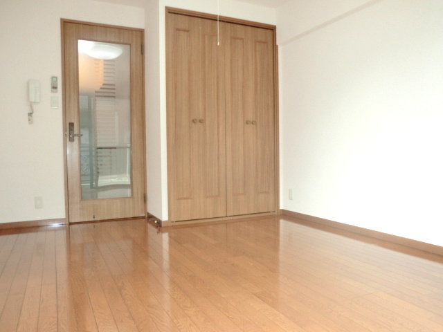 アルカディアⅠの洋室|★明るいフローリングのお部屋です★
