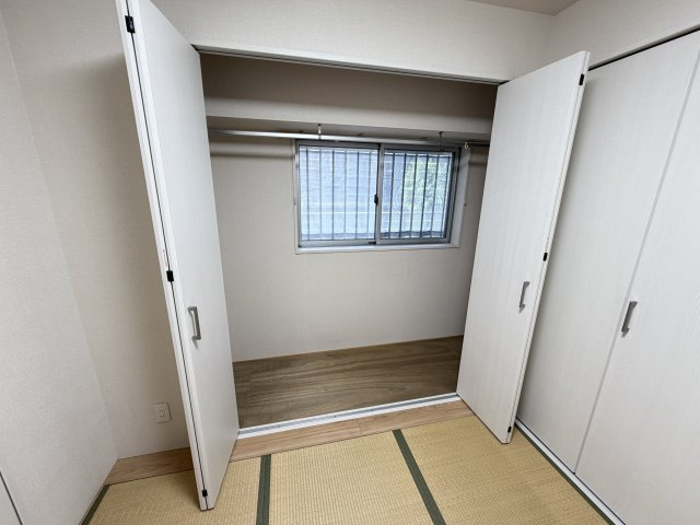 希望ヶ丘ハイツA棟の収納