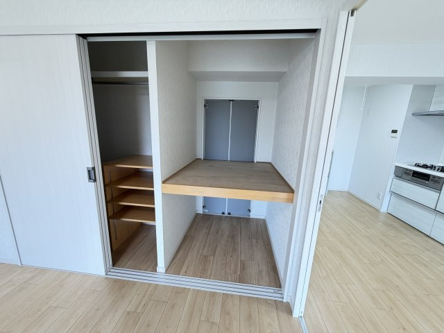希望ヶ丘ハイツA棟の収納
