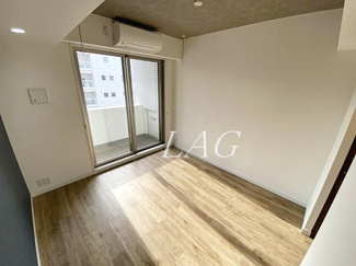 【居間・リビング】 | クレジデンス神谷町 | 洋室のお部屋です。