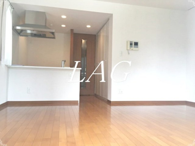【居間・リビング】 | コンフォート白金台  | 洋室のお部屋です。