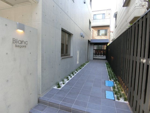 Ｂｌａｎｃ　Ｉｋｅｇａｍｉのエントランス