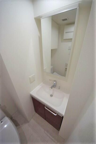 ＳＨＯＫＥＮ　Ｒｅｓｉｄｅｎｃｅ横浜桜木町の洗面所