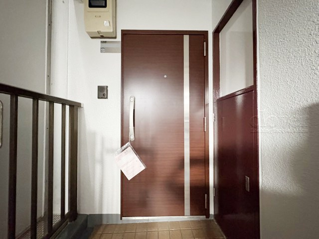 【防犯設備】 | ルーバンハイツ武蔵野 | 建物や敷地の隅々に目を光らせる防犯カメラが設置されています。現地を見学される際には、その存在や台数にも意識を払ってみてください。～即日のご見学可能～　お問合せはお気軽にどうぞ。
