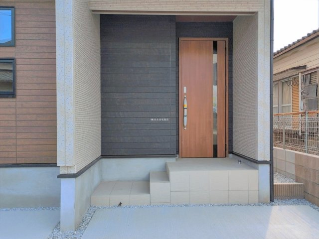 ふじみ野市川崎２丁目の新築一戸建の玄関