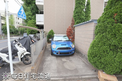 【駐車場】 | ラピアンタ都立家政