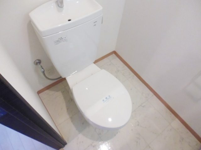グランティアラ浮間ＰＡＲＫのトイレ|トイレとお風呂は別々です☆