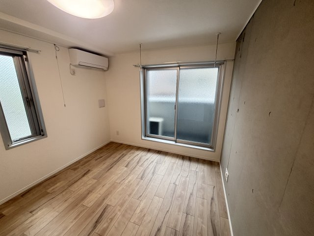ハピネス元町の居間・リビング|※他号室写真です