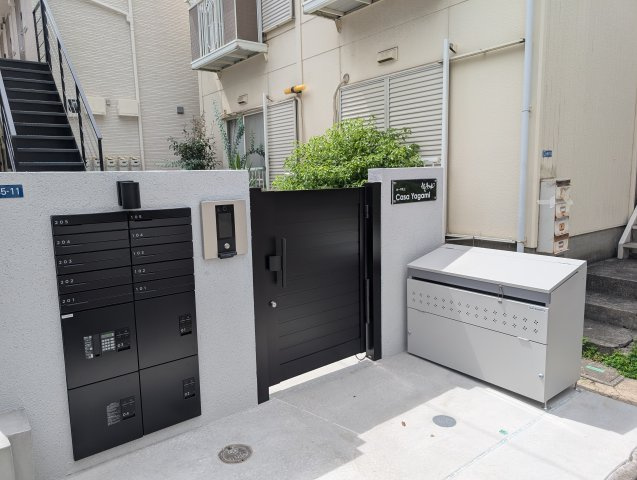 カーサ矢上のエントランス
