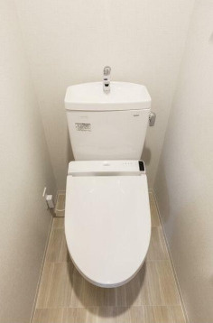 プラート宮坂のトイレ|ゆったりとした空間のトイレです