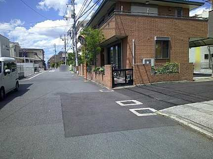 安芸郡府中町柳ケ丘の前面道路含む現地写真