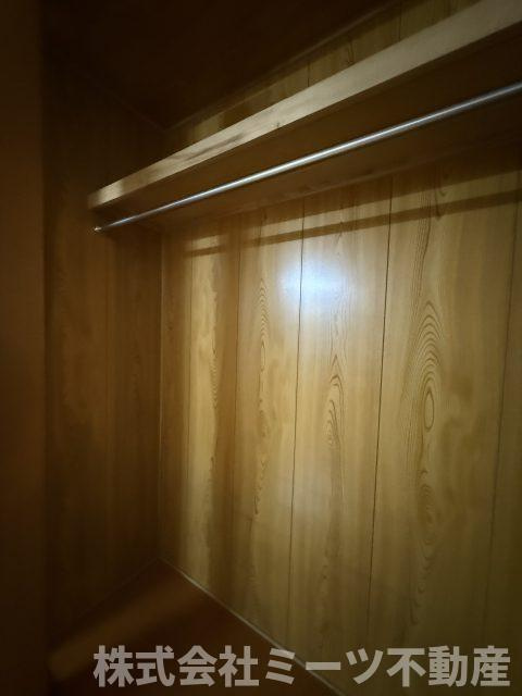 花園東町3丁目　中古戸建の収納
