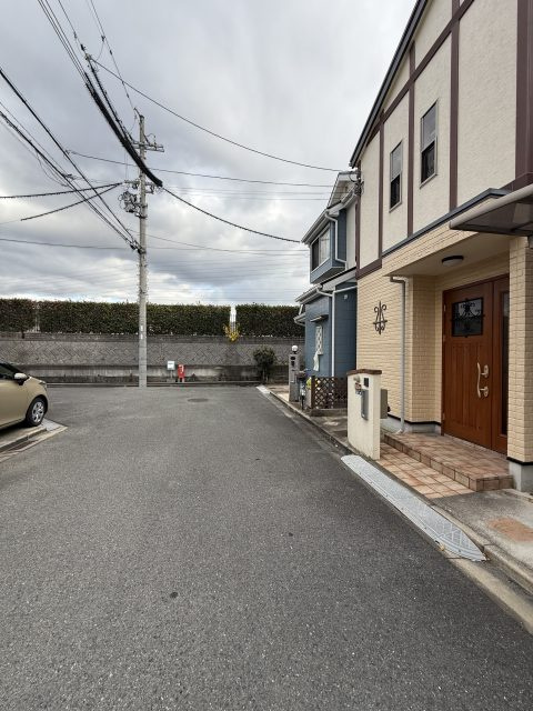 花園東町3丁目　中古戸建の周辺