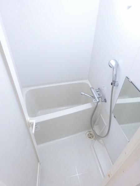 ＰＲＥＭＩＵＭ　ＣＵＢＥ東十条Ａｒｉａの浴室