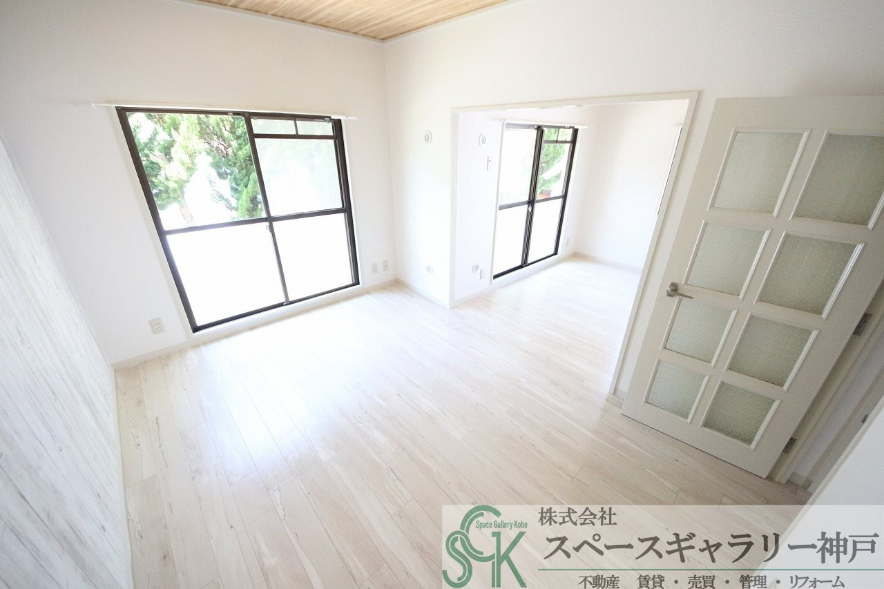 サンタウン林の居間・リビング|※お部屋により仕様が異なる場合があります※