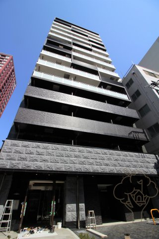 プレサンス梅田東クォーレの外観