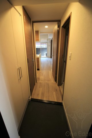 プレサンス梅田東クォーレの玄関