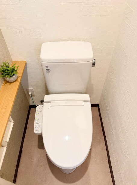 御厨東2丁目　中古戸建のトイレ