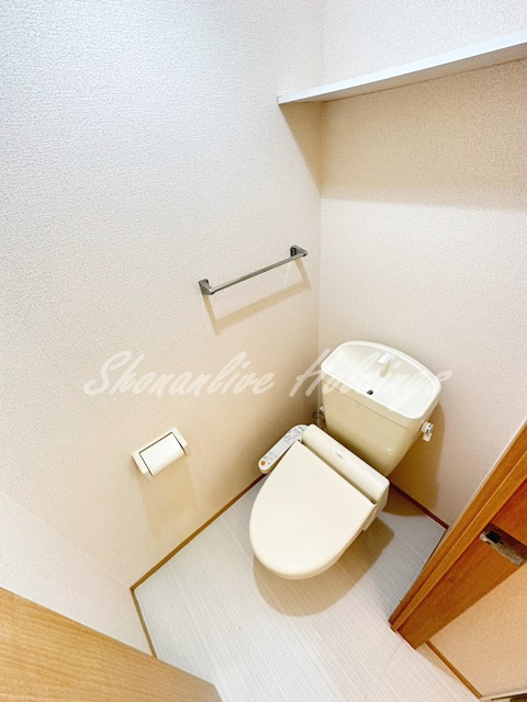 アヴニールのトイレ|風呂・トイレ別♪ウォシュレット付き