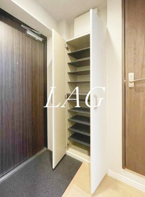 【玄関】 | Ｌａ　Ｄｏｕｃｅｕｒ戸越銀座 | 玄関です。